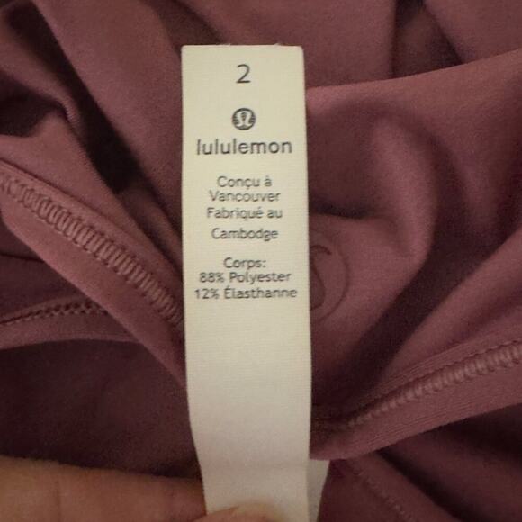 Lululemon Do the Daily Front Twist Four Way Stretch Hip Length Plum Size 2 - Picture 10 of 10